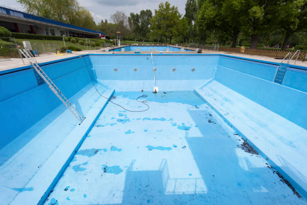 Best 24/7 water damage repair  in Holts Summit, MO